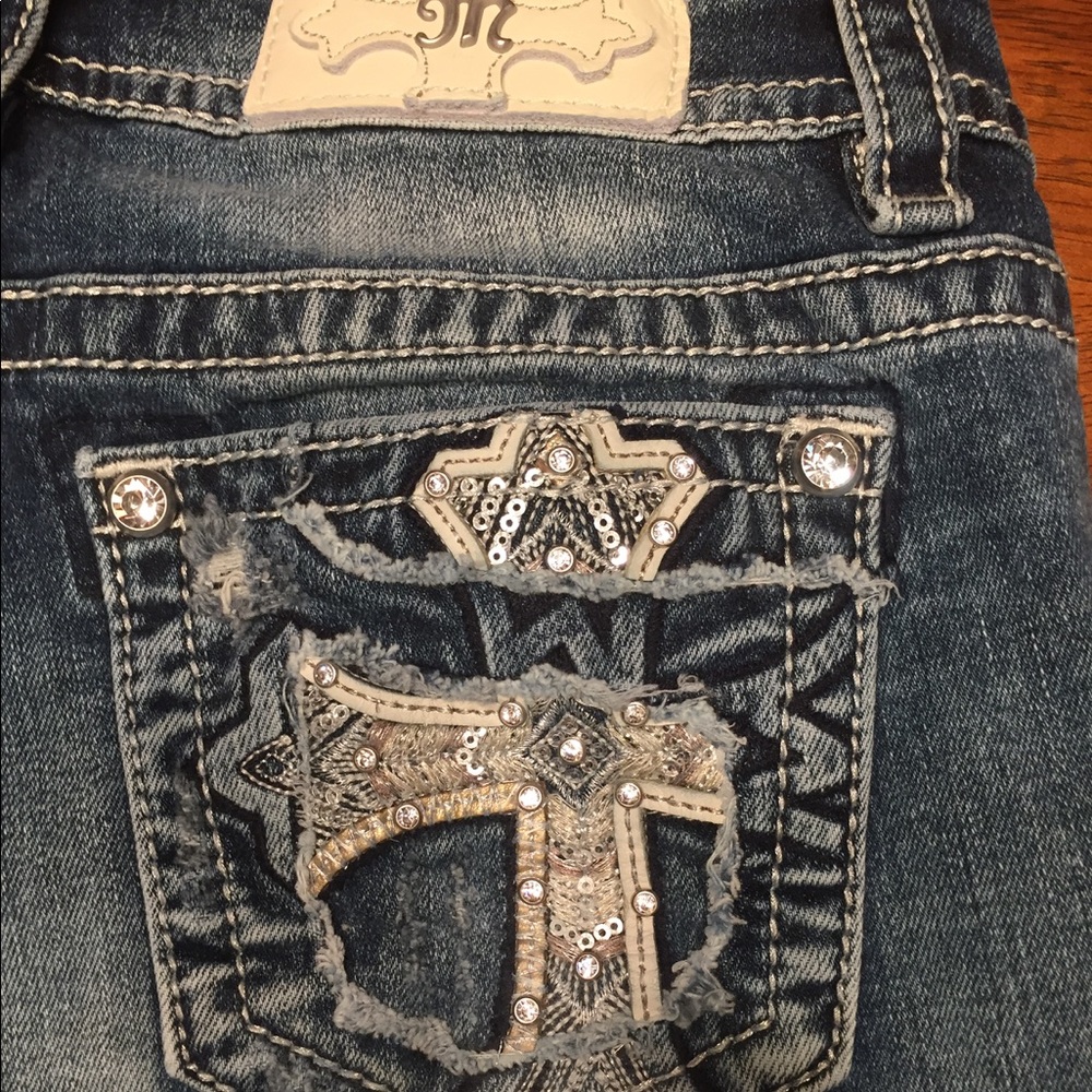 Miss Me Crop Jeans